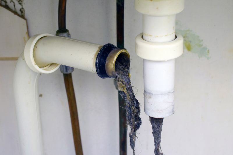 How Professionals Remove Tough Drain Clogs Safely